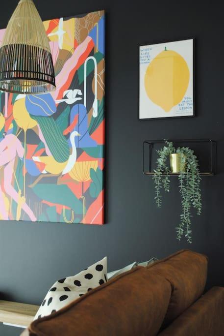 Smart Art :) Z Bezplatnym Parkingiem Podziemnym Apartment Kielce Luaran gambar